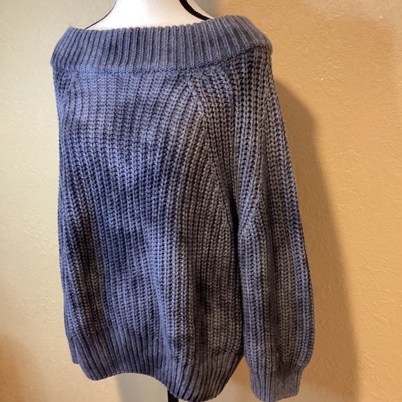 Main Strip Women's Size Medium Gray Tie Dye Knit Cropped Sweater, Wide Boat Neck - Picture 2 of 6